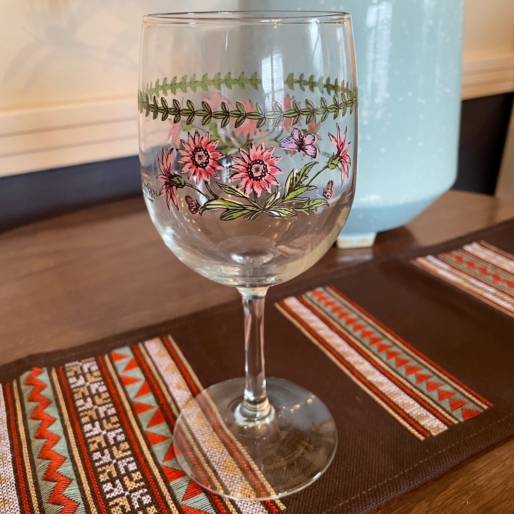 Portmeirion Botanic Garden Treasure Flower Motif Wine Glass